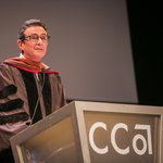 Neal Benezra gives speech at 2017 CCA Commencement ceremony