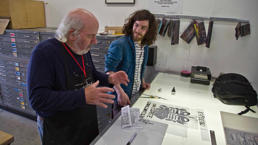 Screenprinting students getting one-on-one instruction from faculty_feature_MB