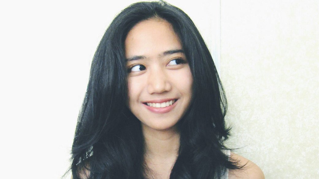 Portrait of Antonia Widodo, CCA Interior Design junior.