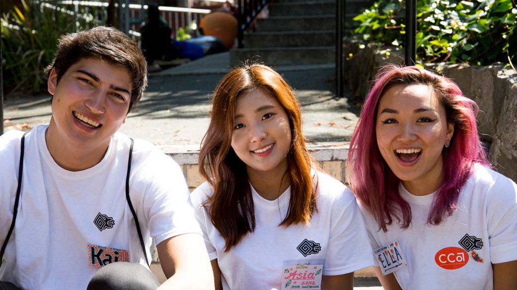 Chimera Student Leaders giving campus tours