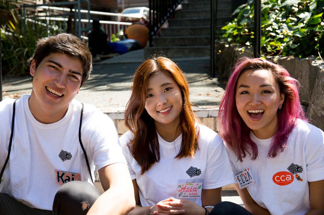 Chimera Student Leaders giving campus tours