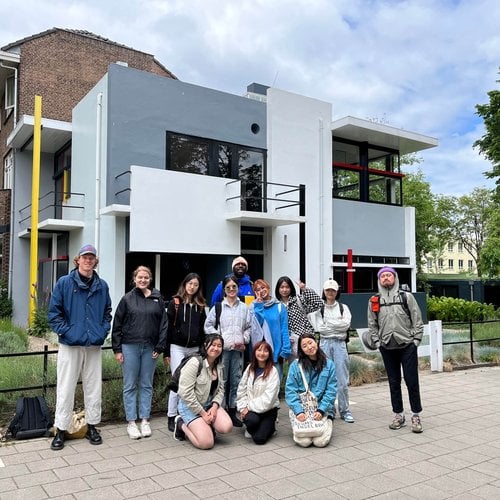 On a side trip to the Rietveld Schroeder house in Utrecht, students learned how deStijl theories could be expressed in 3D architecture and interiors.